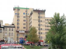 The Foss section of Geisinger Medical Center was shut down Wednesday, after a man fell to his death from scaffolding. (Press Enterprise/John-Erik Koslosky)